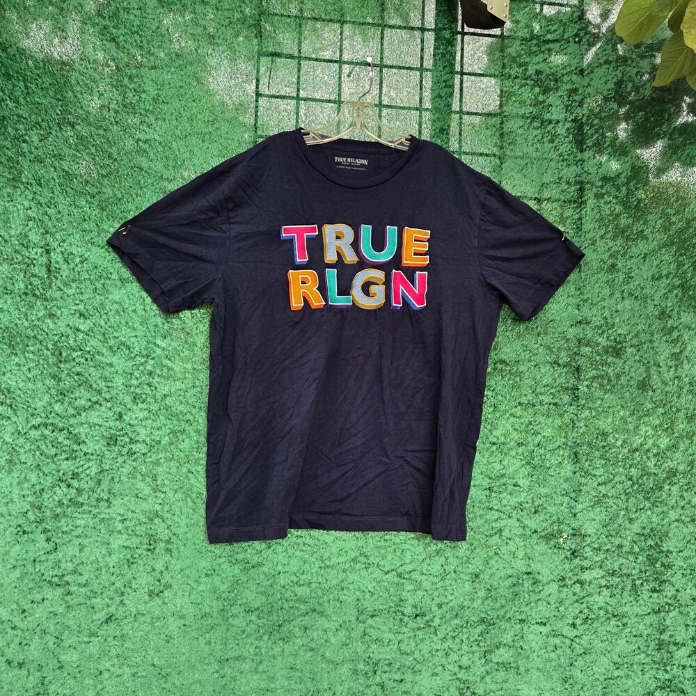 T-Shirt - Picture 3 of 6